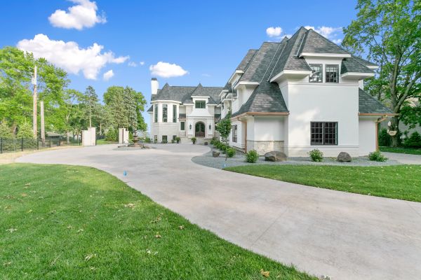 Cost of Concrete Driveway Installation in Mentor