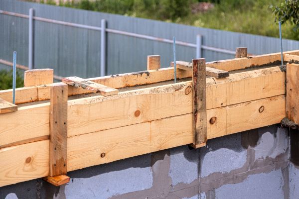 Cost of Poured Wall Construction in Mentor