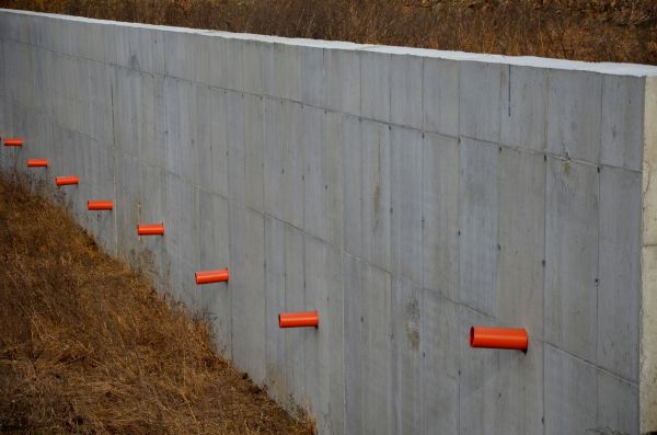 Cost of Concrete Wall Installation in Mentor