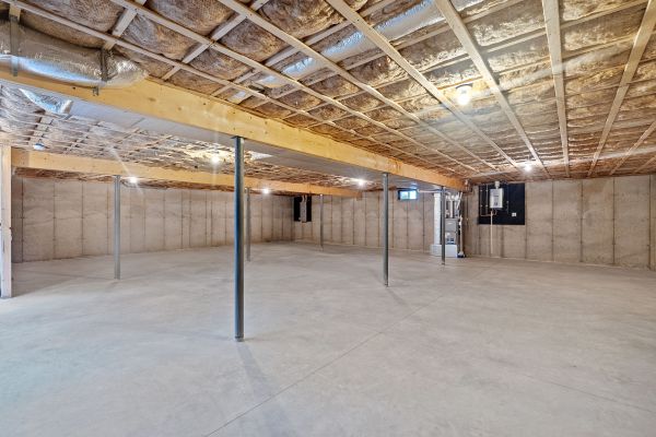 Cost of Basement Floor Installation in Mentor