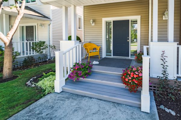 Cost of Entryway Steps Replacement in Mentor