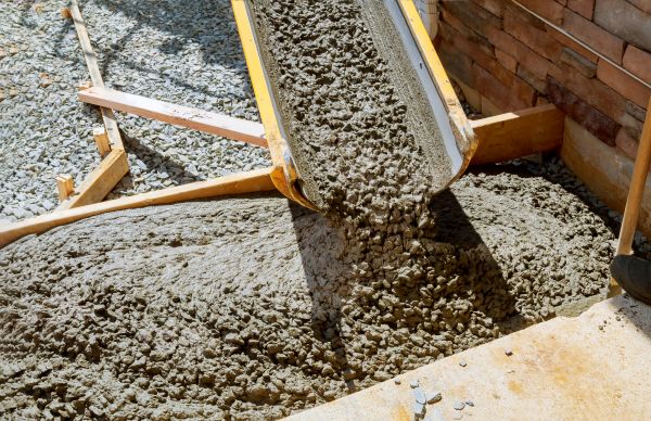 Cost of Cement Walkway Pouring in Mentor