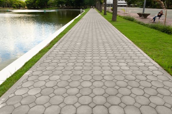 Cost of Paved Pathway Service in Mentor