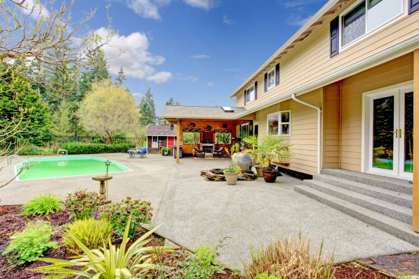 Cost of Pool Area Concreting in Mentor